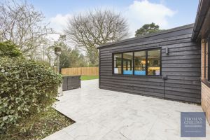 Photo 32- click for photo gallery